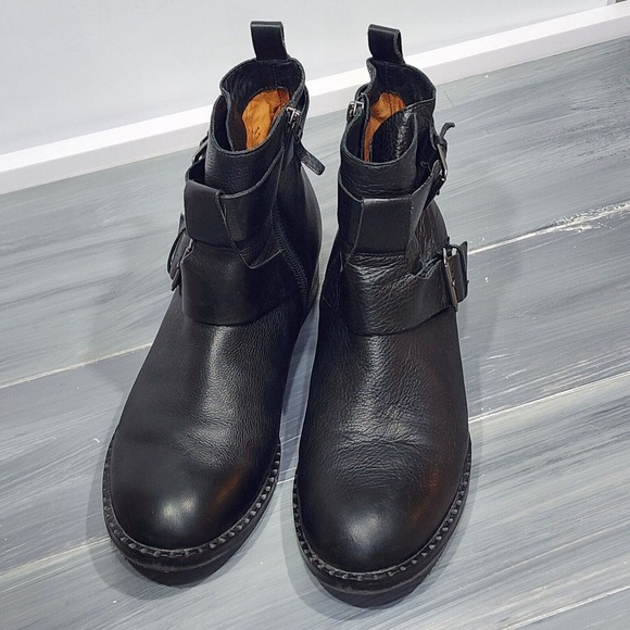 Gentle Souls by Kenneth Cole Best Of Moto Boots Leather Buckle Ankle Sz 10 Black - Picture 5 of 14